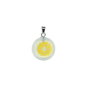 Dije de chacra corazón de piedra luna (opalita)