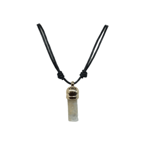 Collar de piedra selenita con capuchón dorado