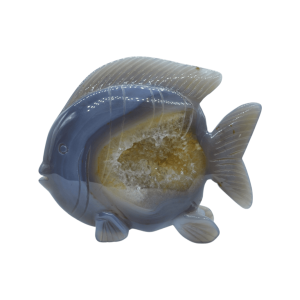 Pez de piedra amatista pulida con drusa natural