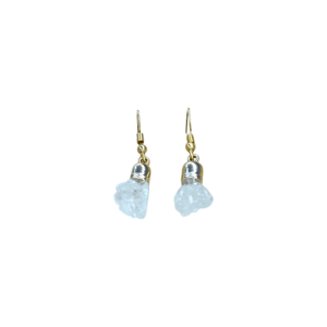 Aretes de cuarzo blanco con capuchón dorado